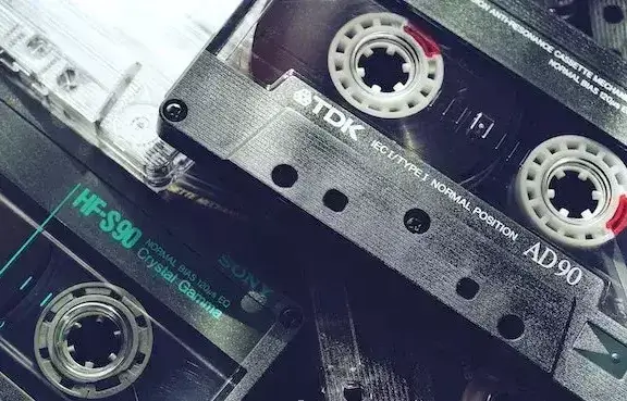 Digitalização e Conversão de Fita K7 Antiga para DVD, CD ou Pen Drive.