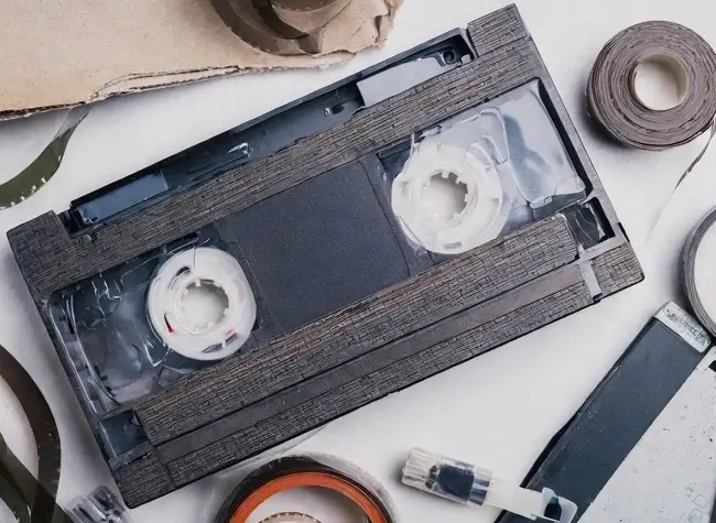 Fita mofada antiga - serviço de recuperação de fitas vhs JD Goiás.